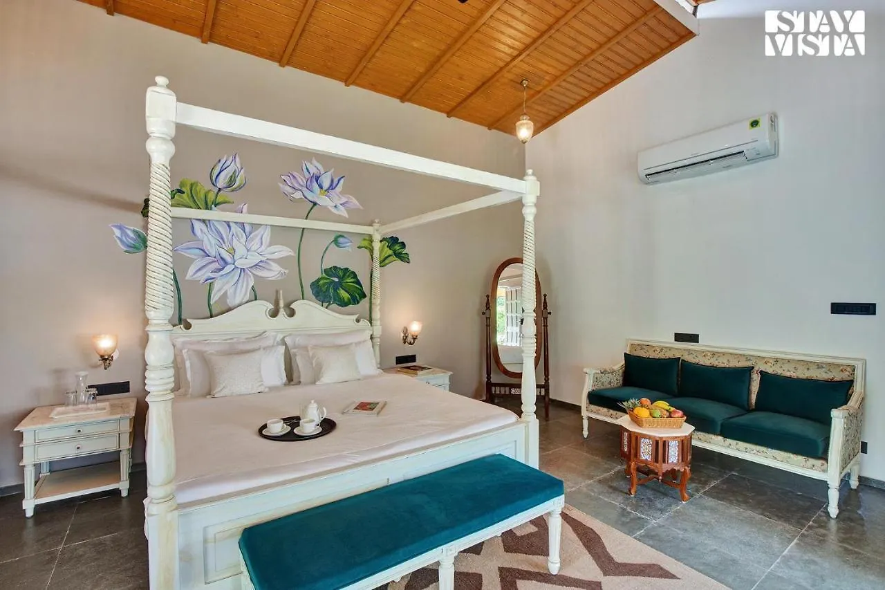 Stayvista'S The Earthen Boutique - City Escape With Spacious Pool, Terrace, Lawn & Indoor-Outdoor Games Udaipur Villa
